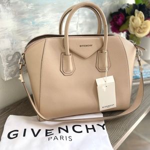 Givenchy Antigona Medium